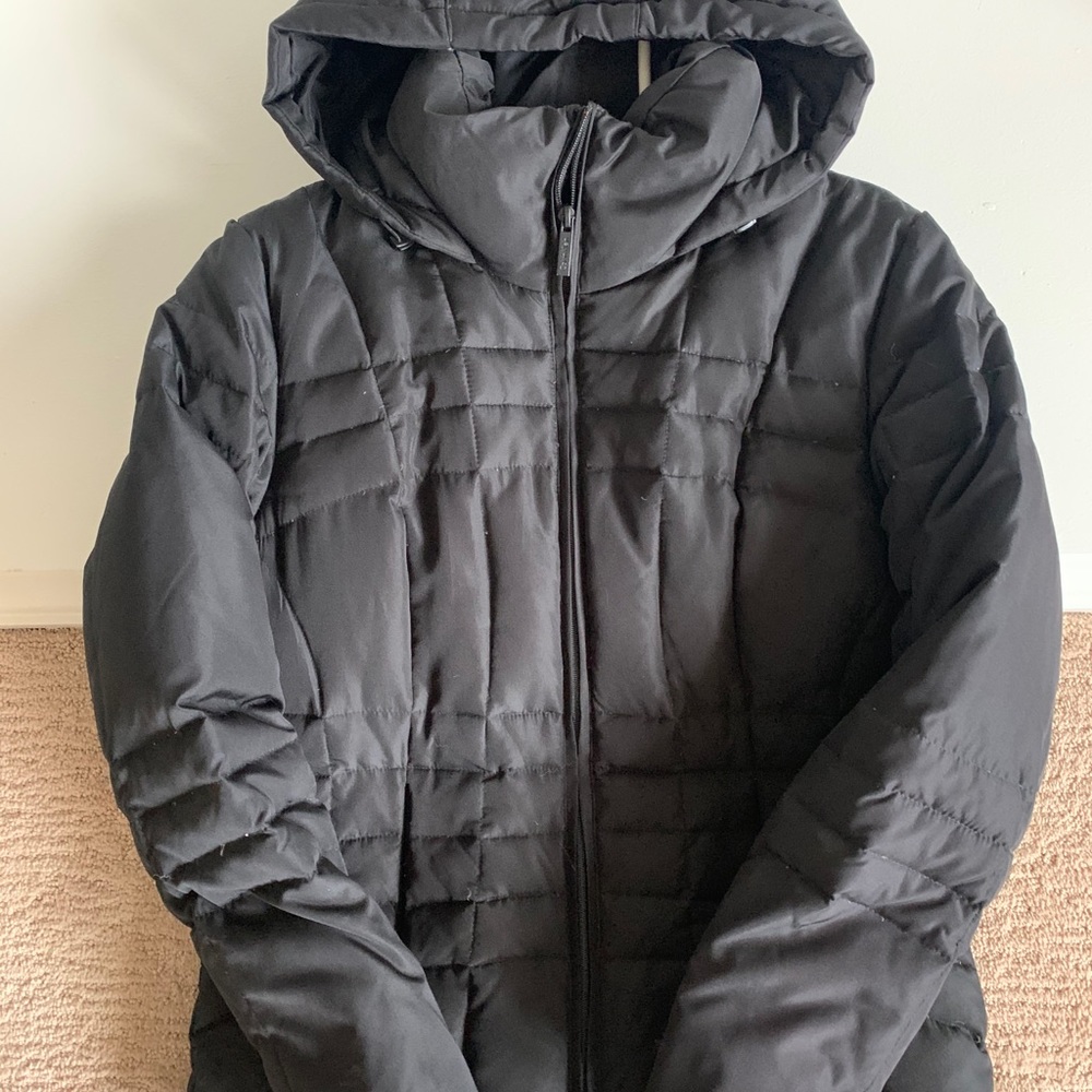 Calvin Klein down puffer jacket. Size small.